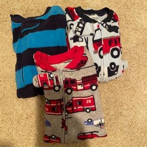 Carter’s Footed pajamas,firetrucks.